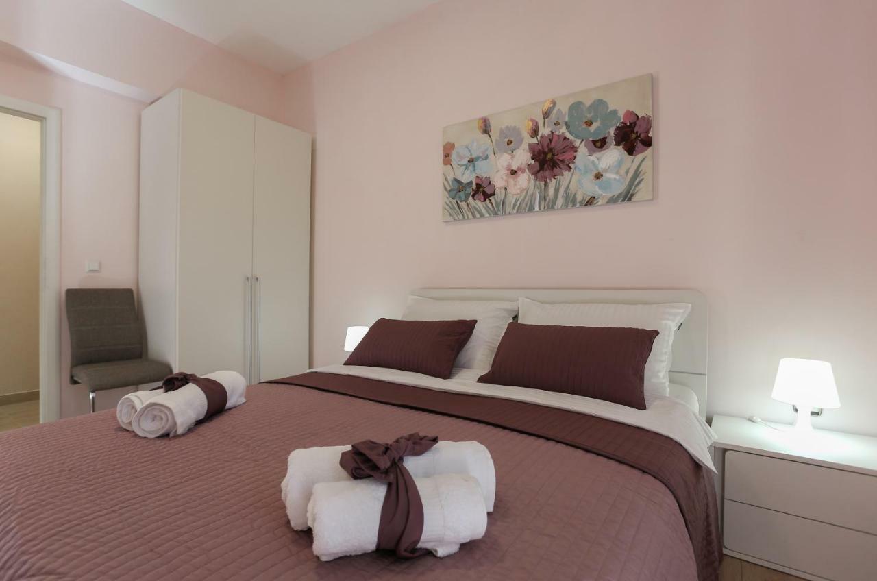 Keko Appartement Supetar Buitenkant foto