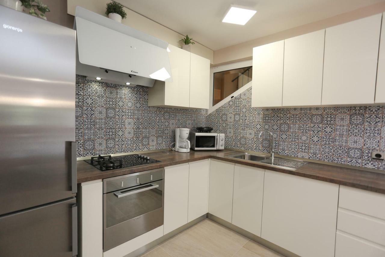 Keko Appartement Supetar Buitenkant foto