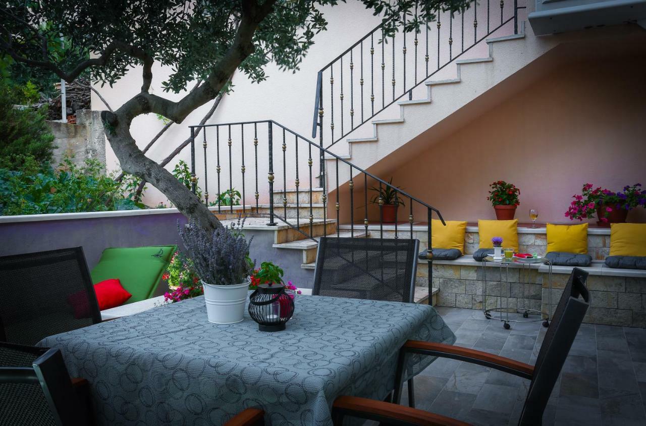 Keko Appartement Supetar Buitenkant foto
